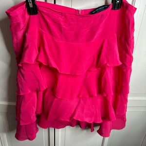French Collection size 10 bright pink ruffled skirt